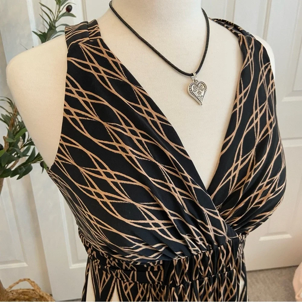 SOMA Soft Casual Maxi Dress, Criss/Crosses in Back - Picture 3 of 11